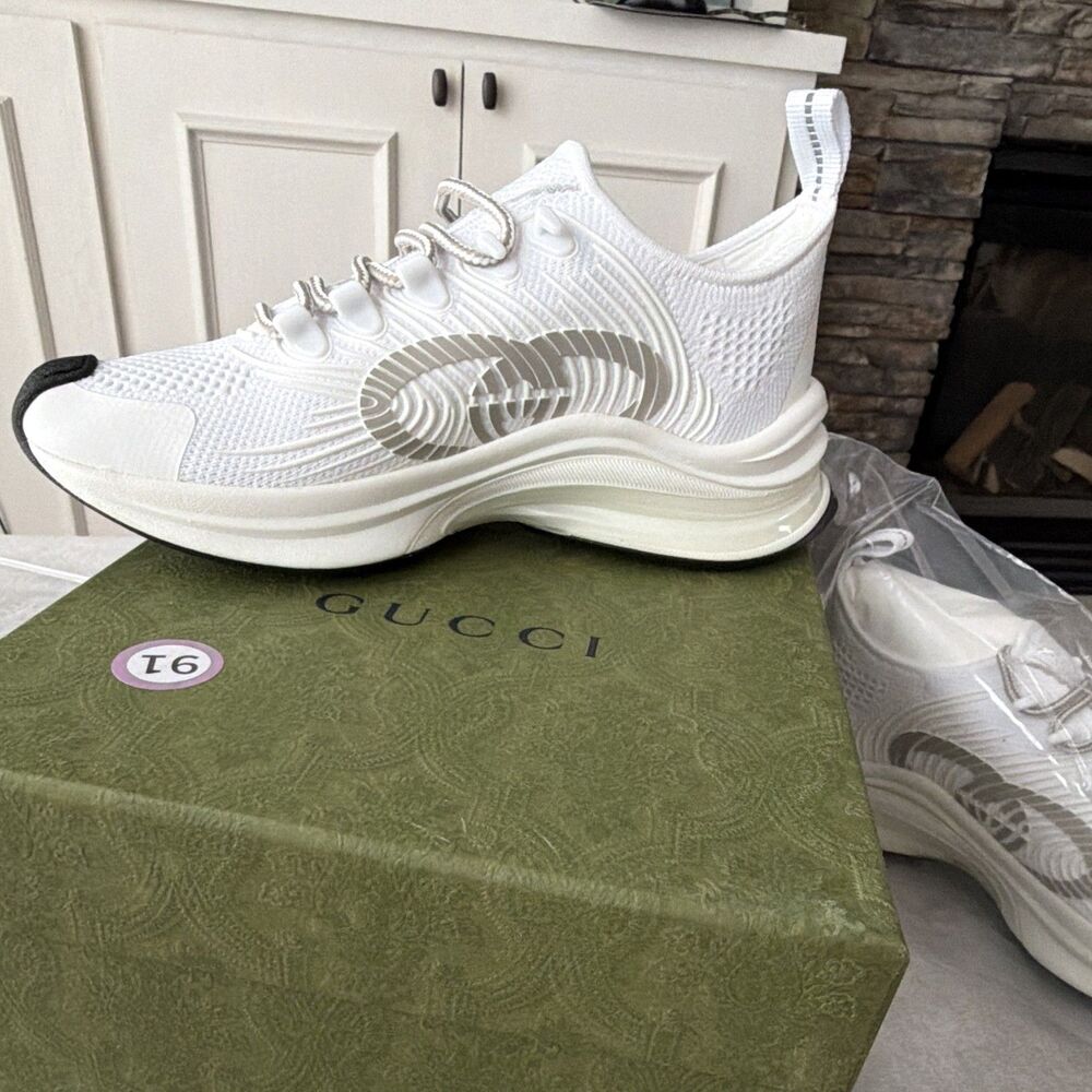 Gucci Run Technical Knit White Interlocking G Wave Low Top Sneaker 35.5 NIB